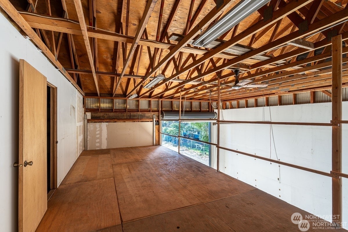 407 W Reynolds Avenue Property Photo 24