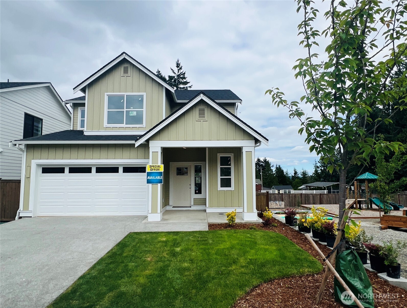 5021 NW Cedarside Loop Property Photo 1