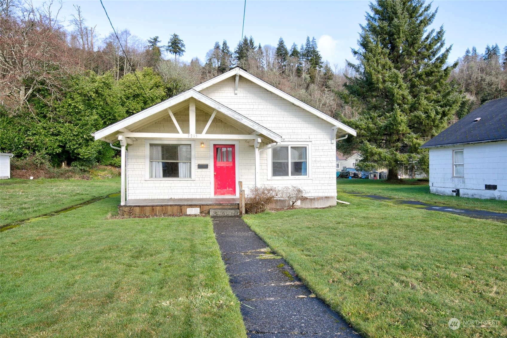 2215 Cherry Street Property Photo