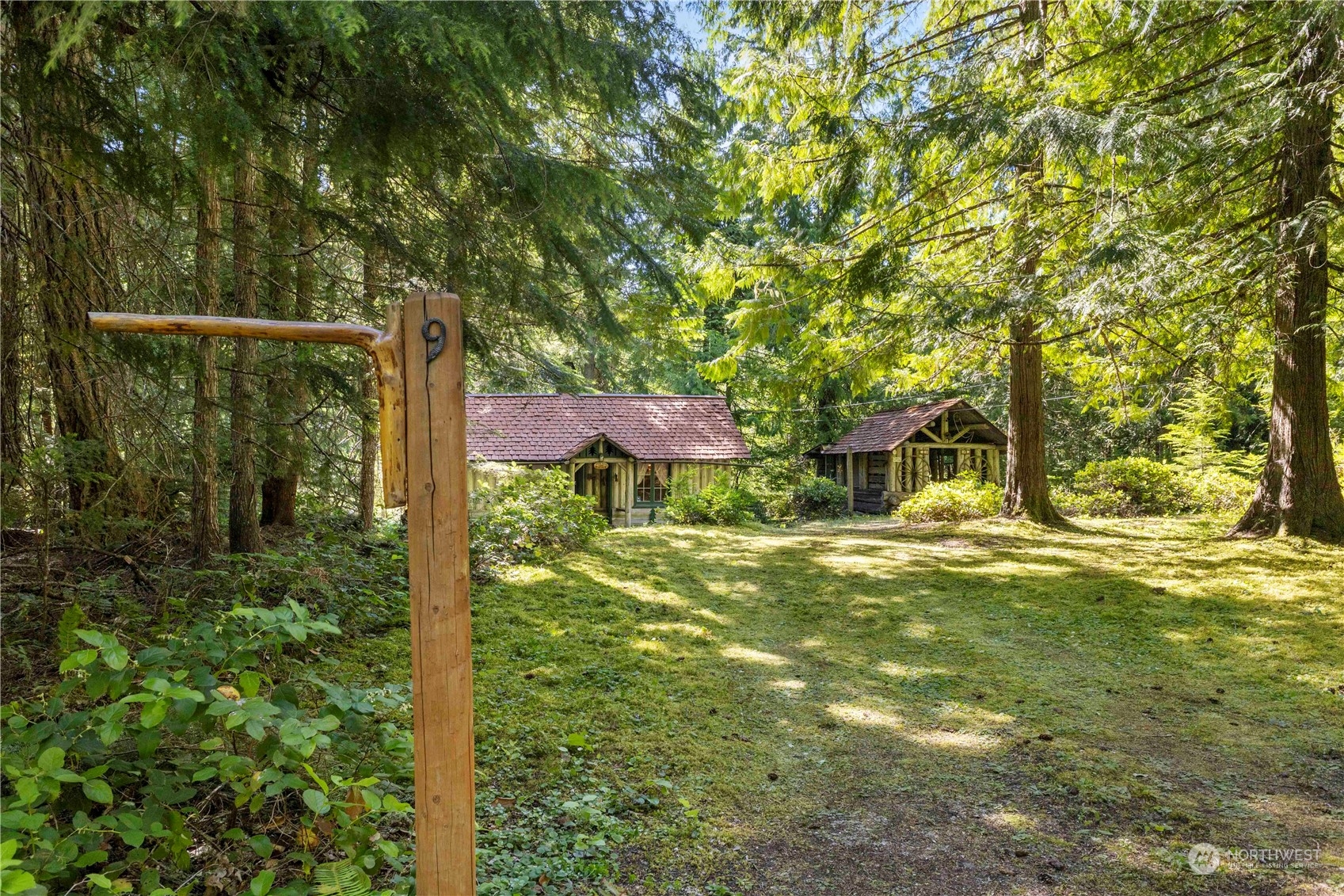 9 The Dalles Property Photo 21