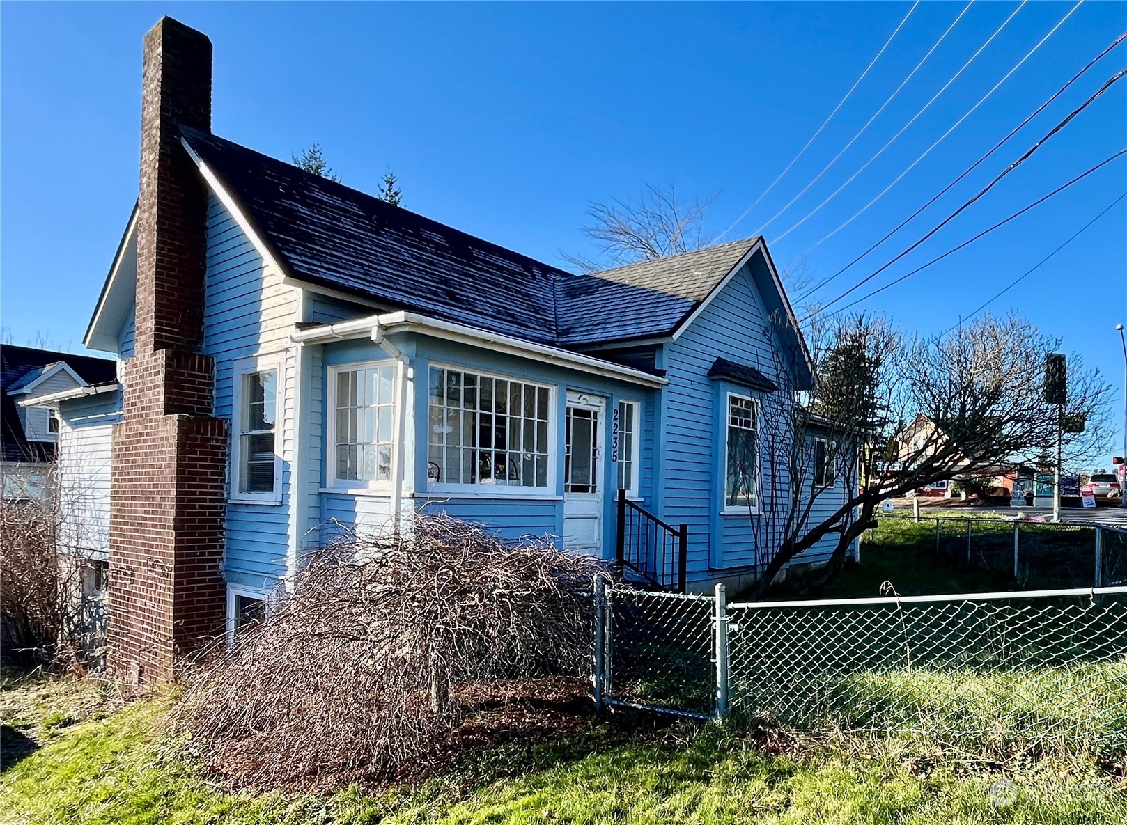 2235 Main Street Property Photo