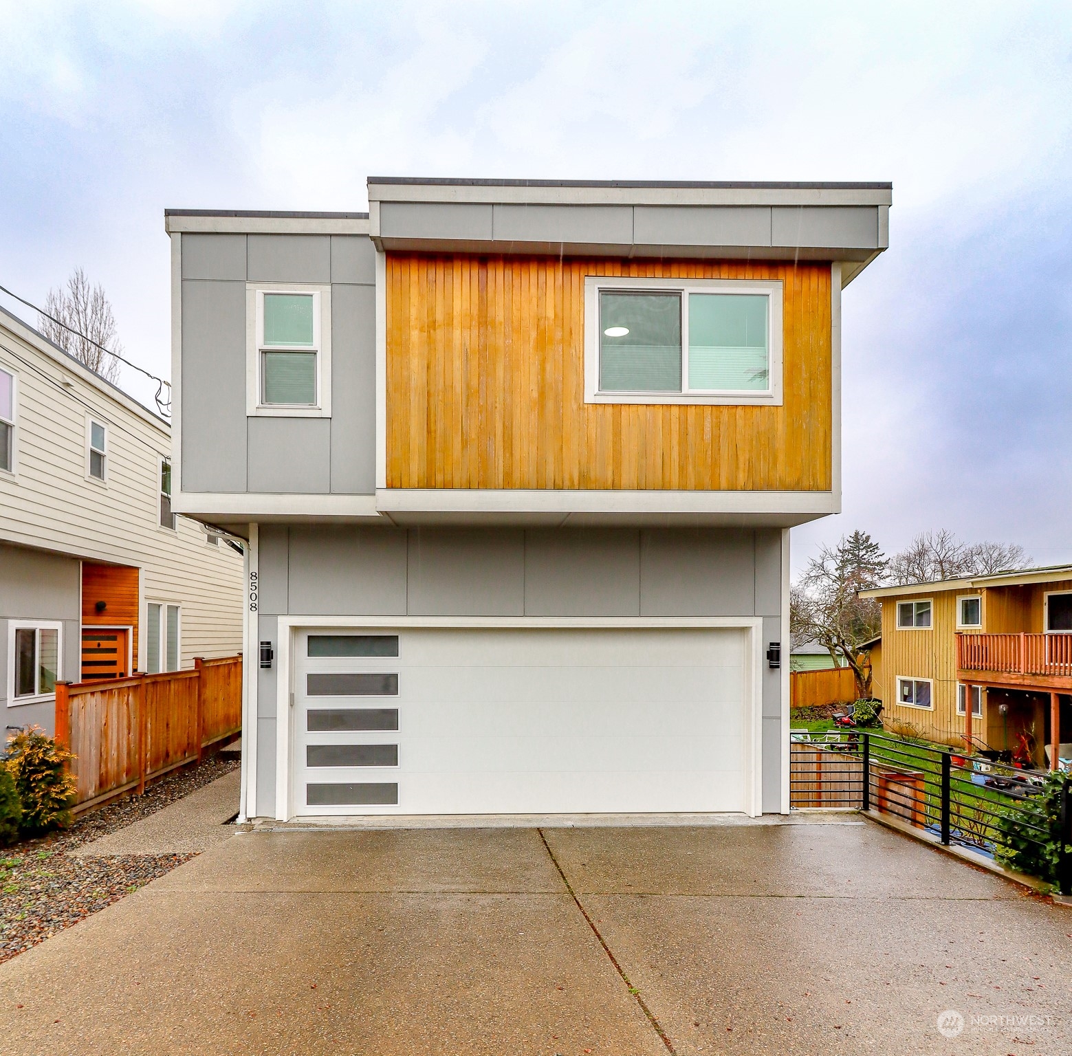 8508 S 116th Street Property Photo
