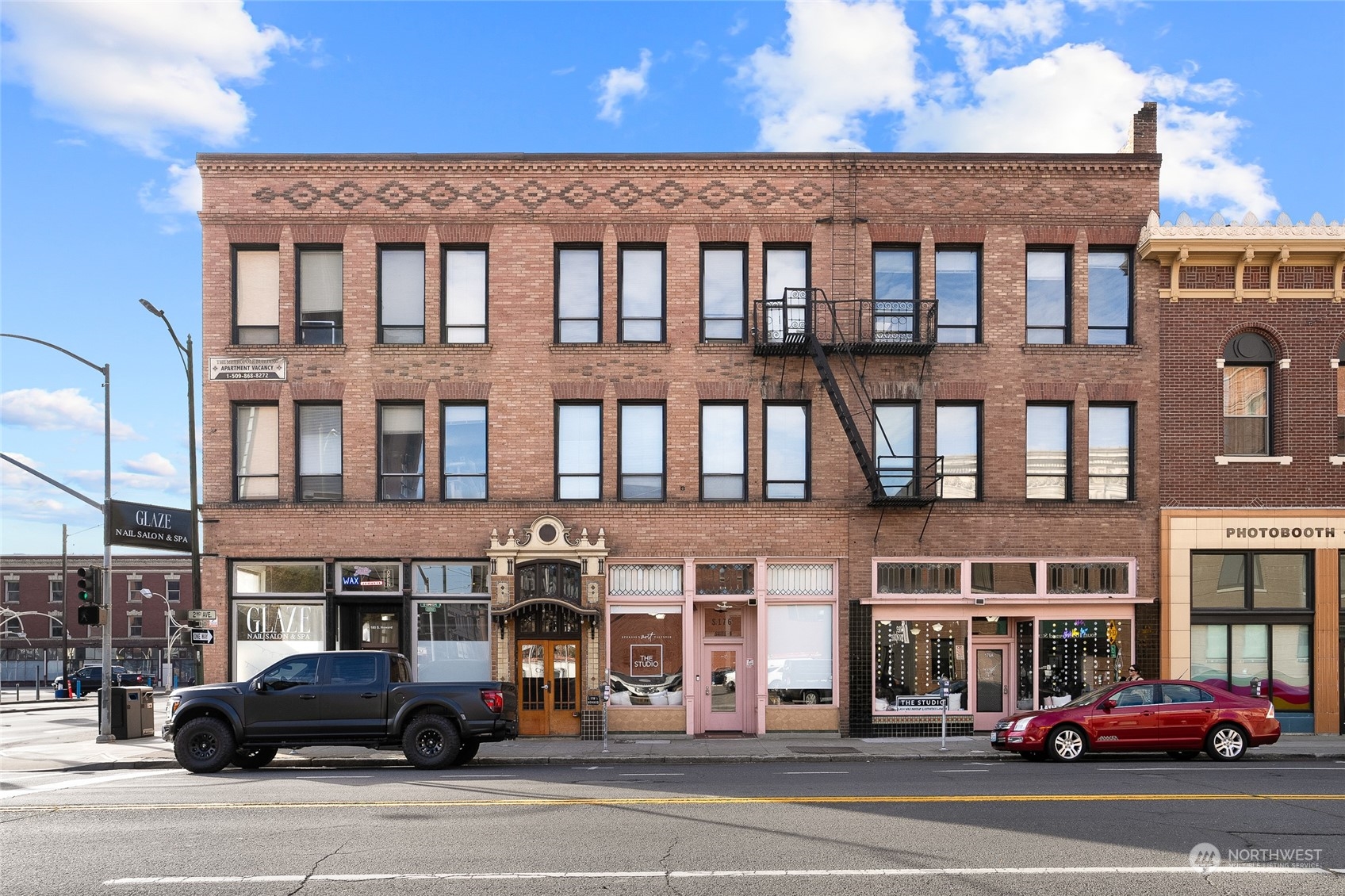 Lewis & Clark High Real Estate Listings Main Image