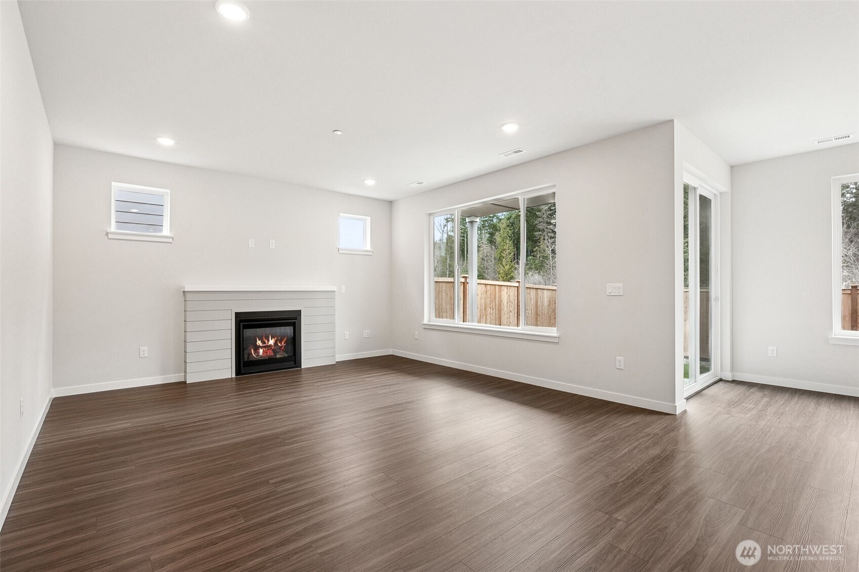 17920 139th Place 016 Property Photo 8