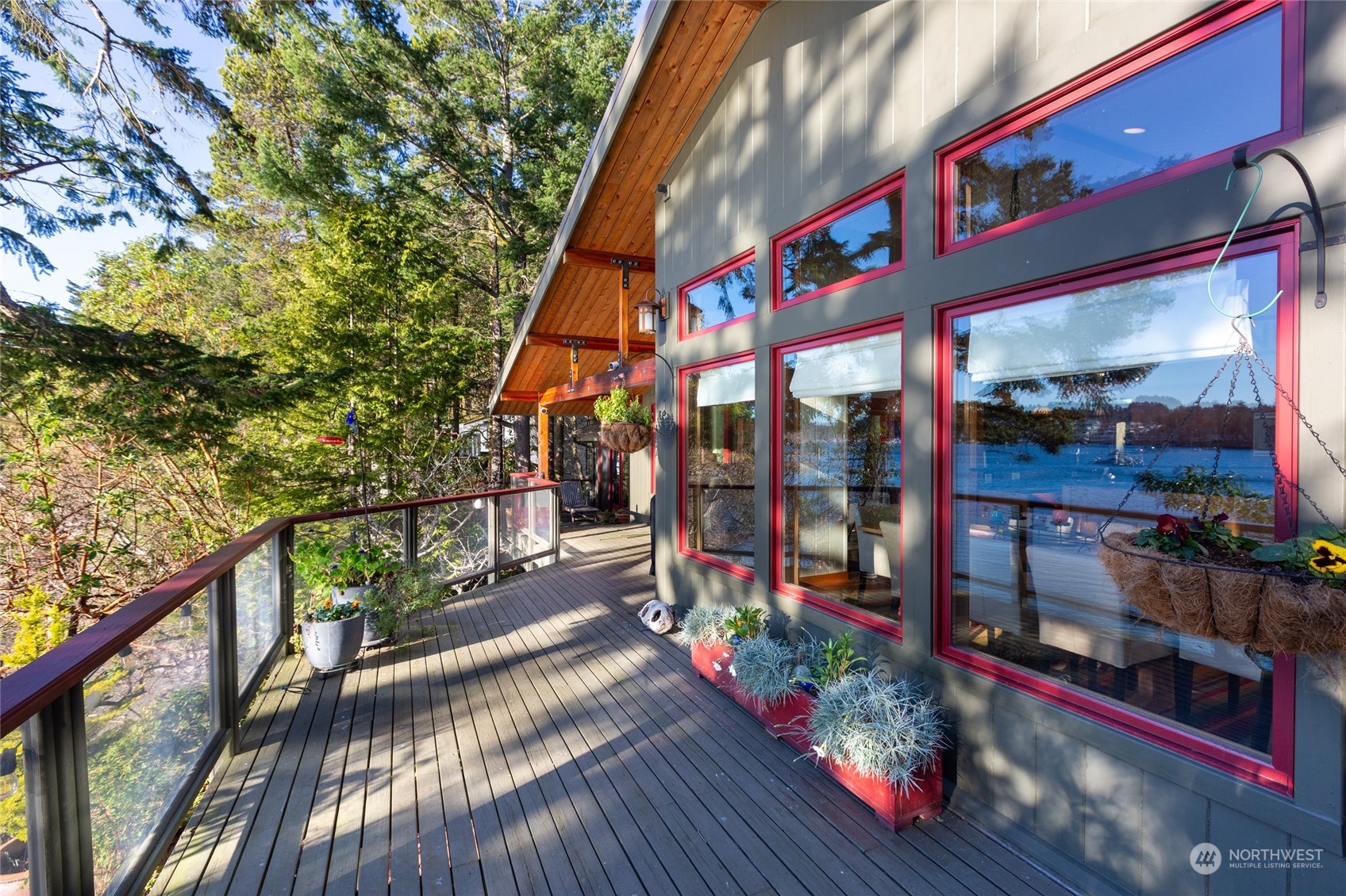 3 Brown Island Property Photo 9