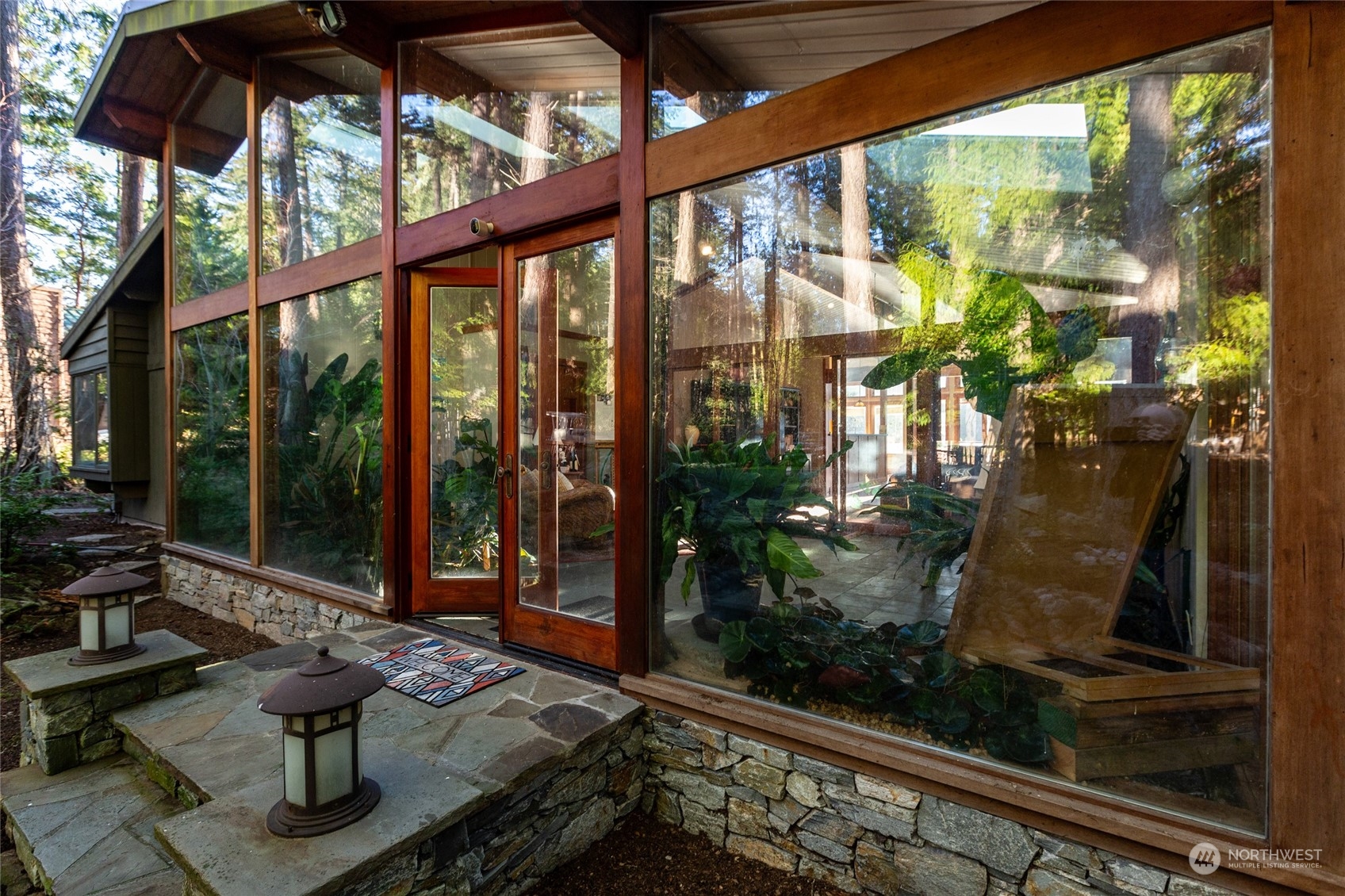 3 Brown Island Property Photo 12