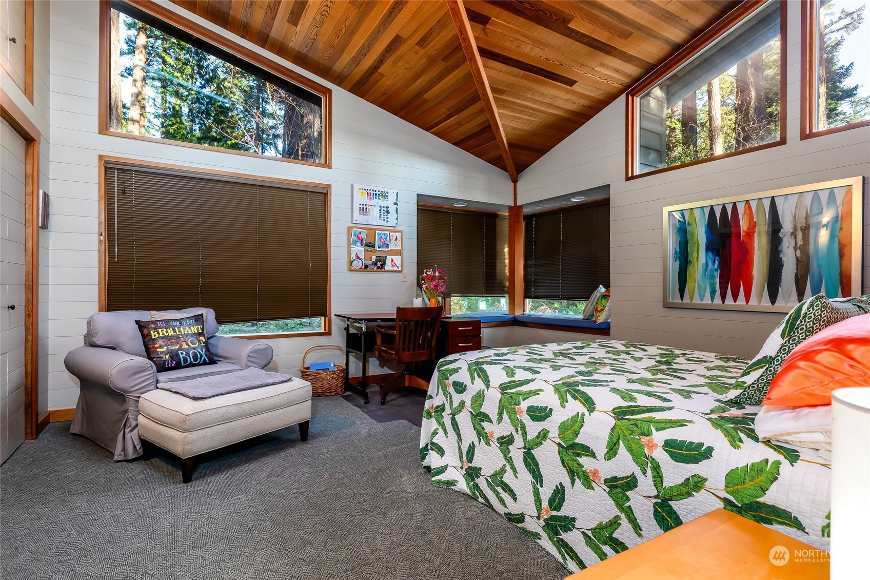 3 Brown Island Property Photo 25