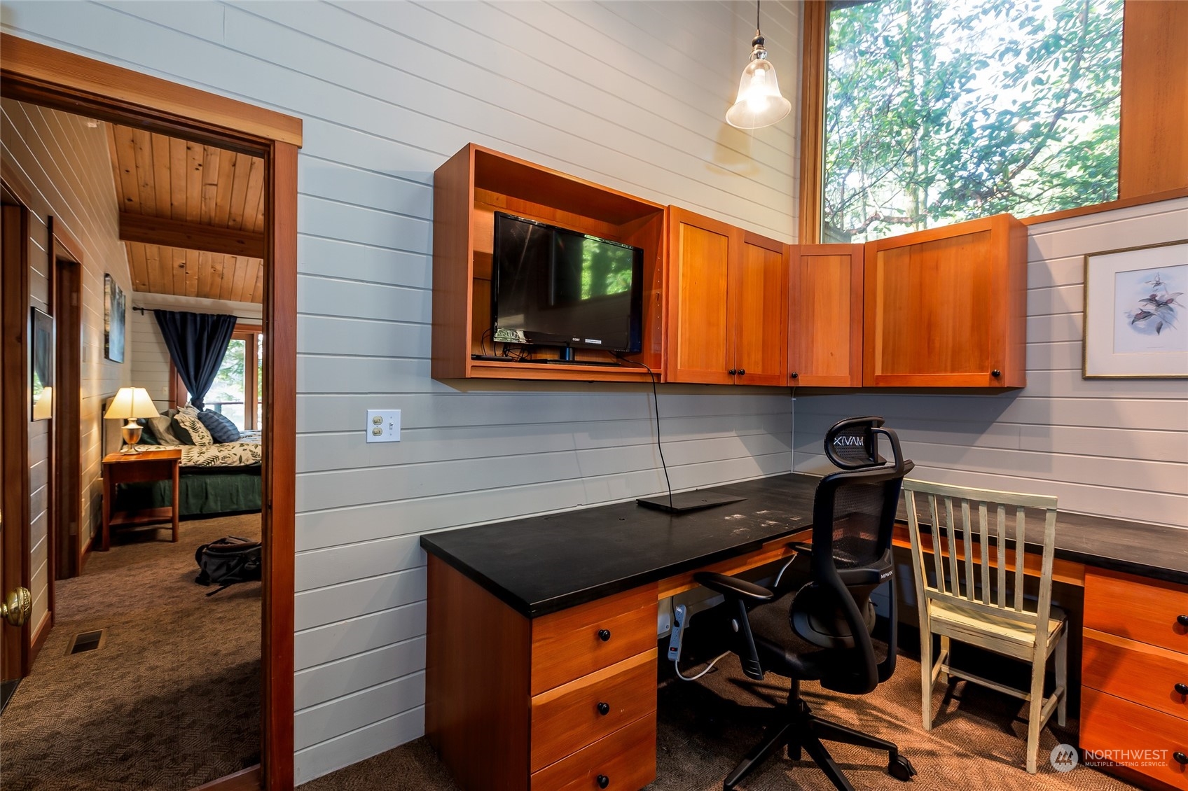 3 Brown Island Property Photo 27