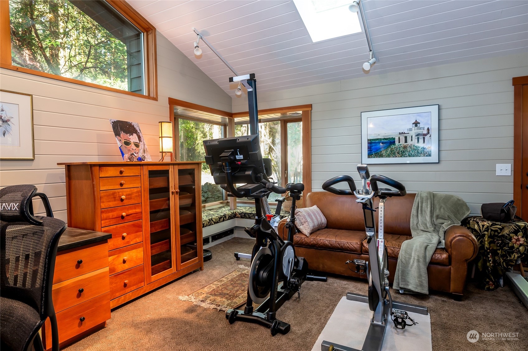 3 Brown Island Property Photo 28
