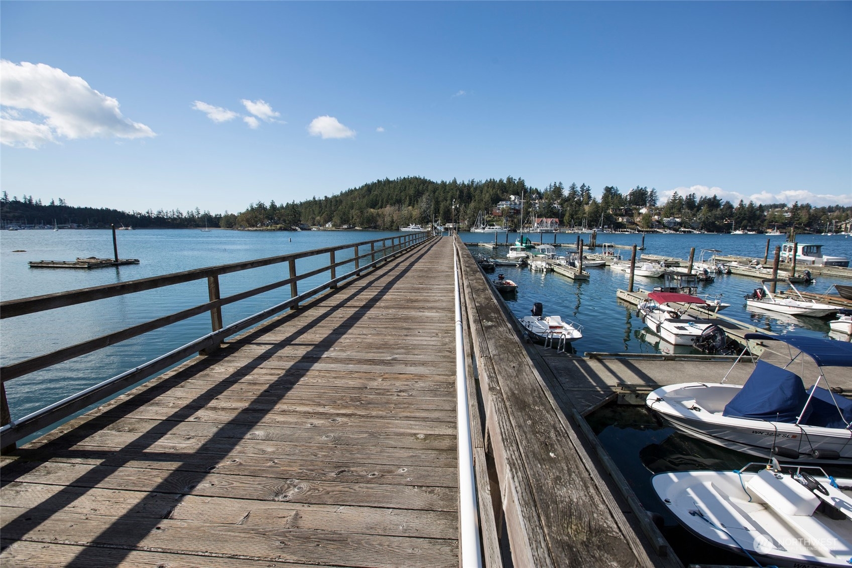 3 Brown Island Property Photo 37