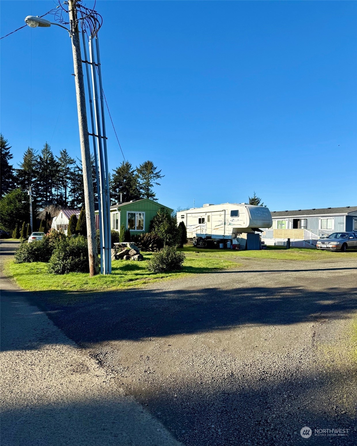 1845 S Montesano Street Property Photo 16