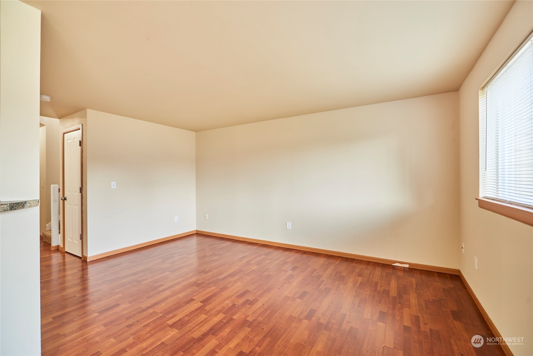 304 29th Street 103 Property Photo 9