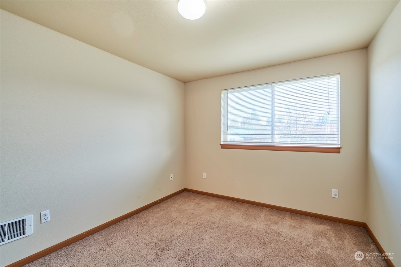 304 29th Street 103 Property Photo 18