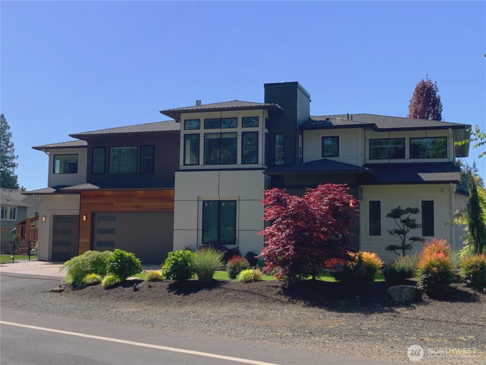 1100 195th Street Property Photo