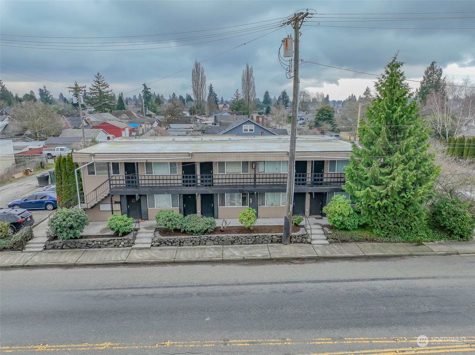 5601 S Thompson Avenue Property Photo 1