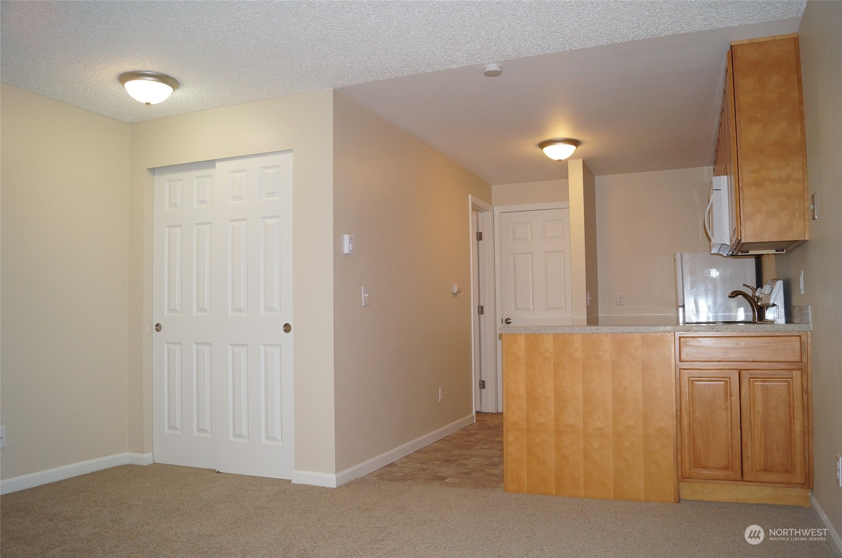 5601 S Thompson Avenue Property Photo 13