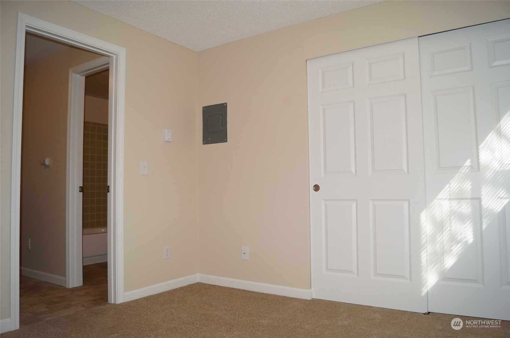 5601 S Thompson Avenue Property Photo 17