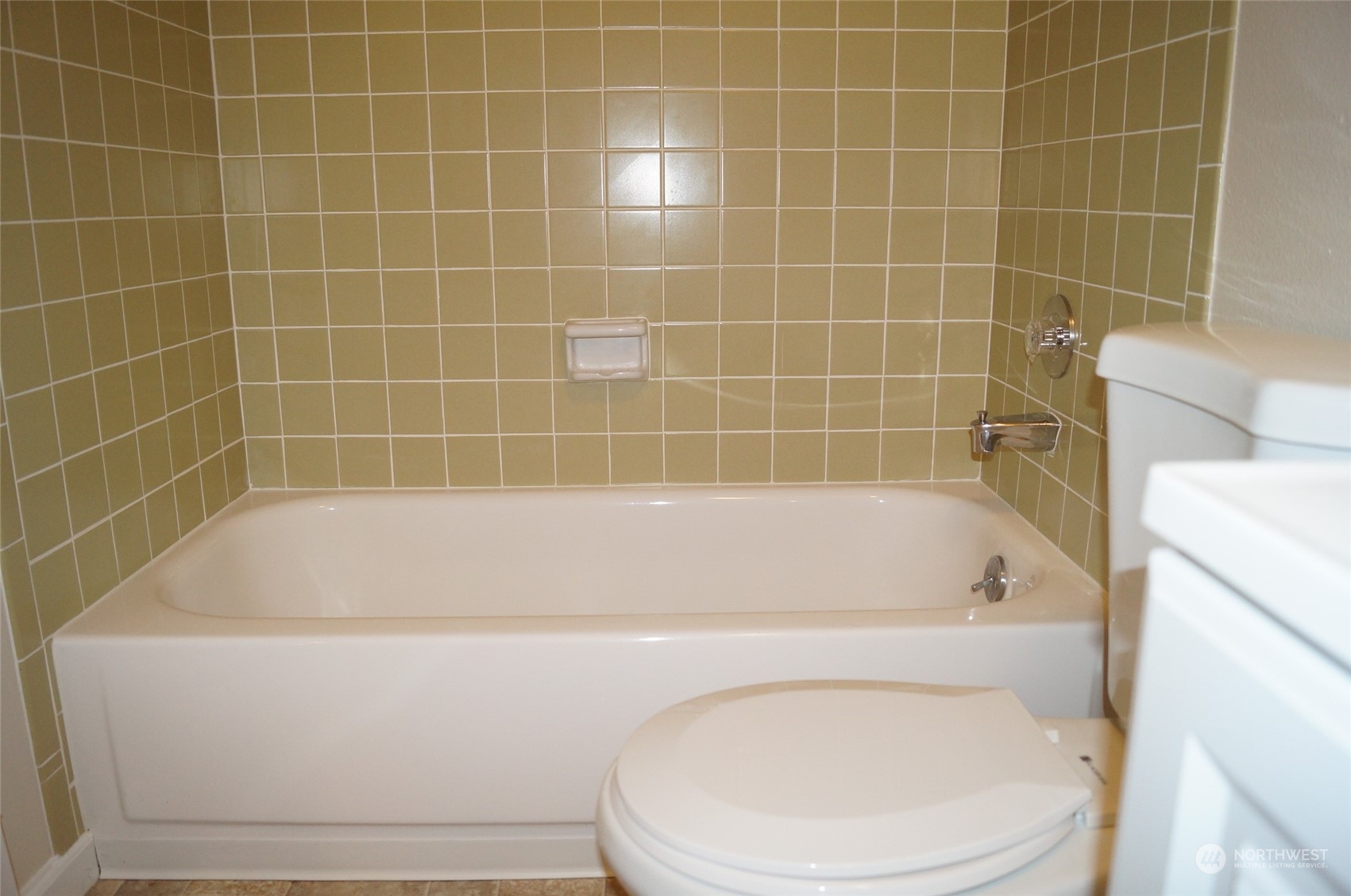 5601 S Thompson Avenue Property Photo 19