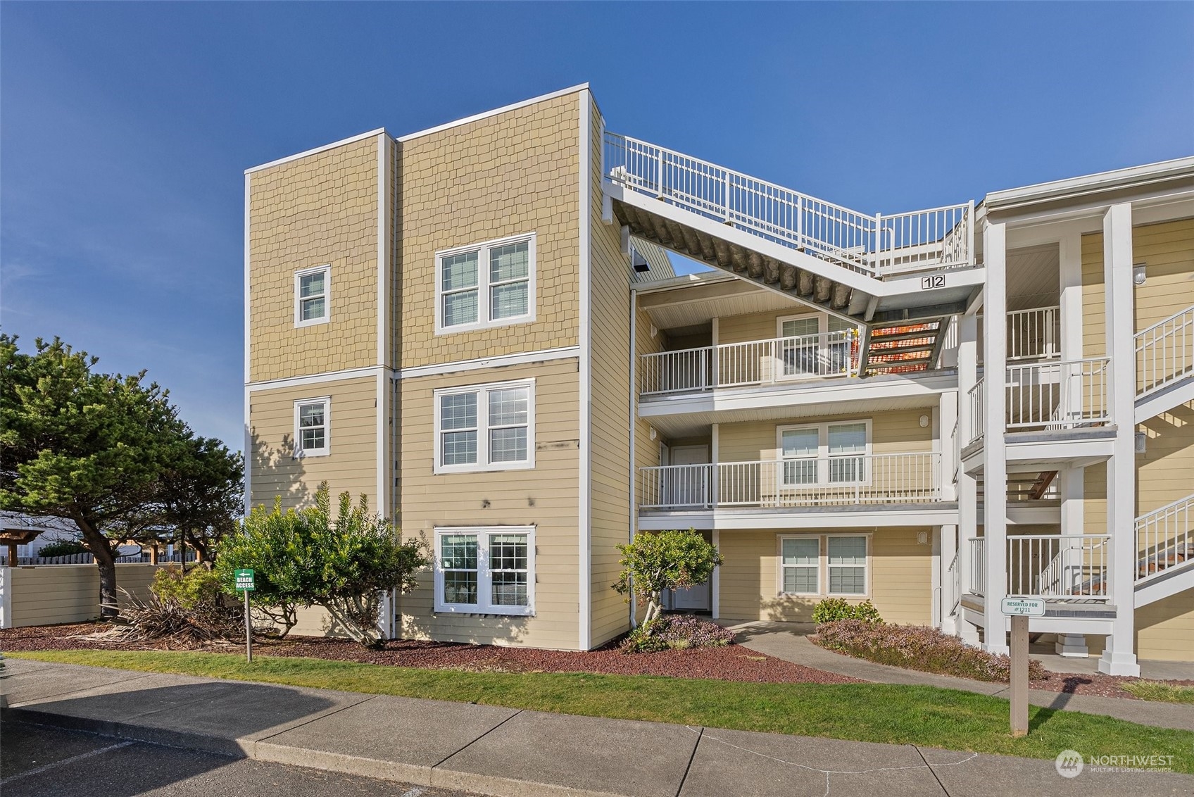 1600 W Ocean Avenue 1211 Property Photo 1