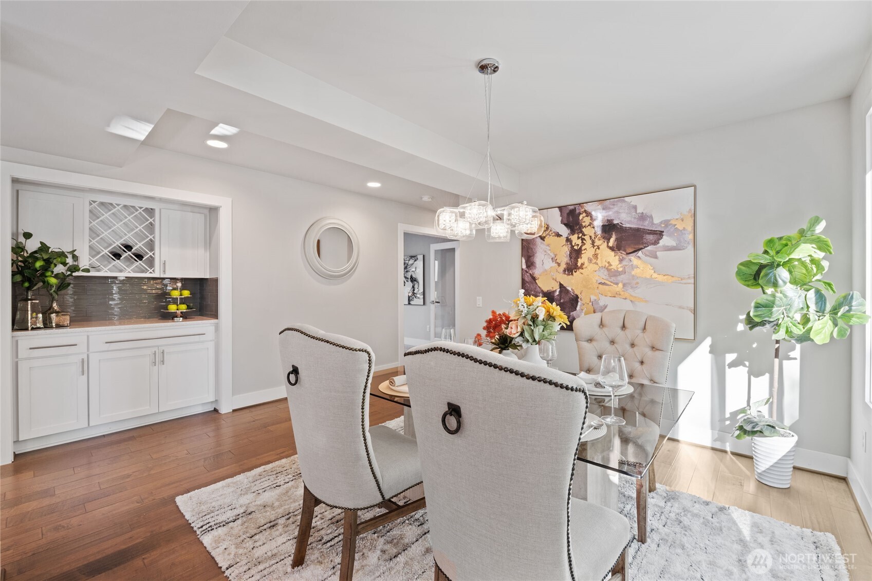 1207 2nd Avenue Property Photo 6