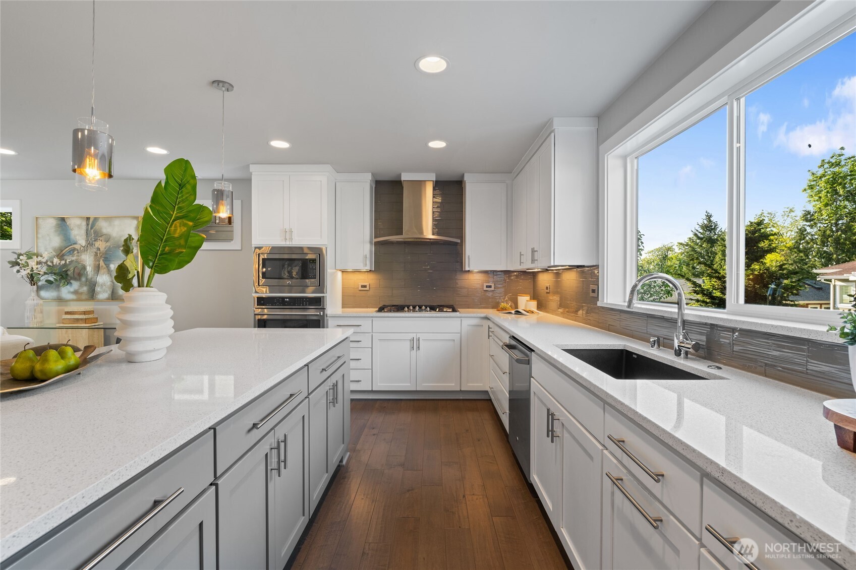 1207 2nd Avenue Property Photo 18