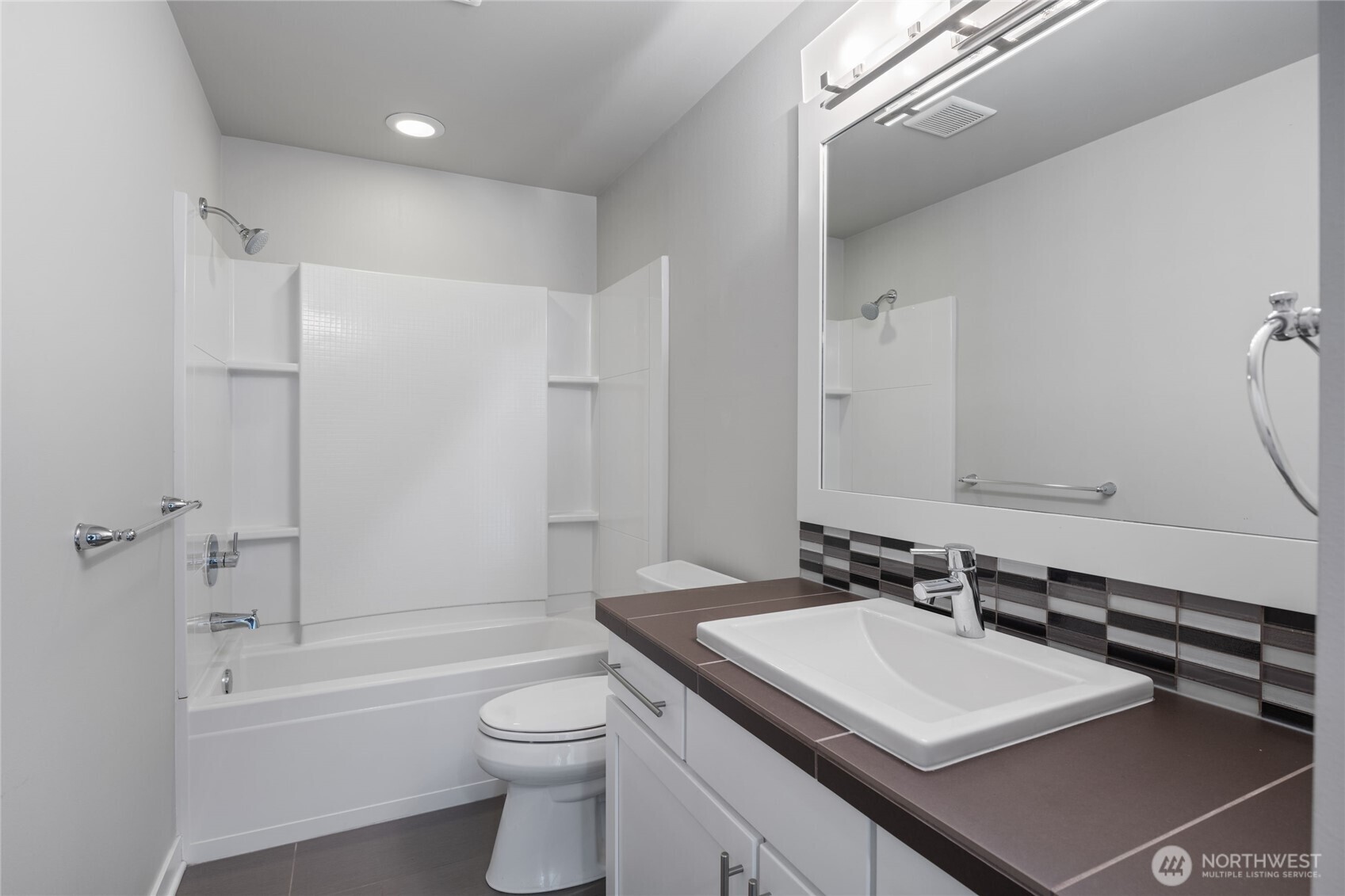 1207 2nd Avenue Property Photo 32