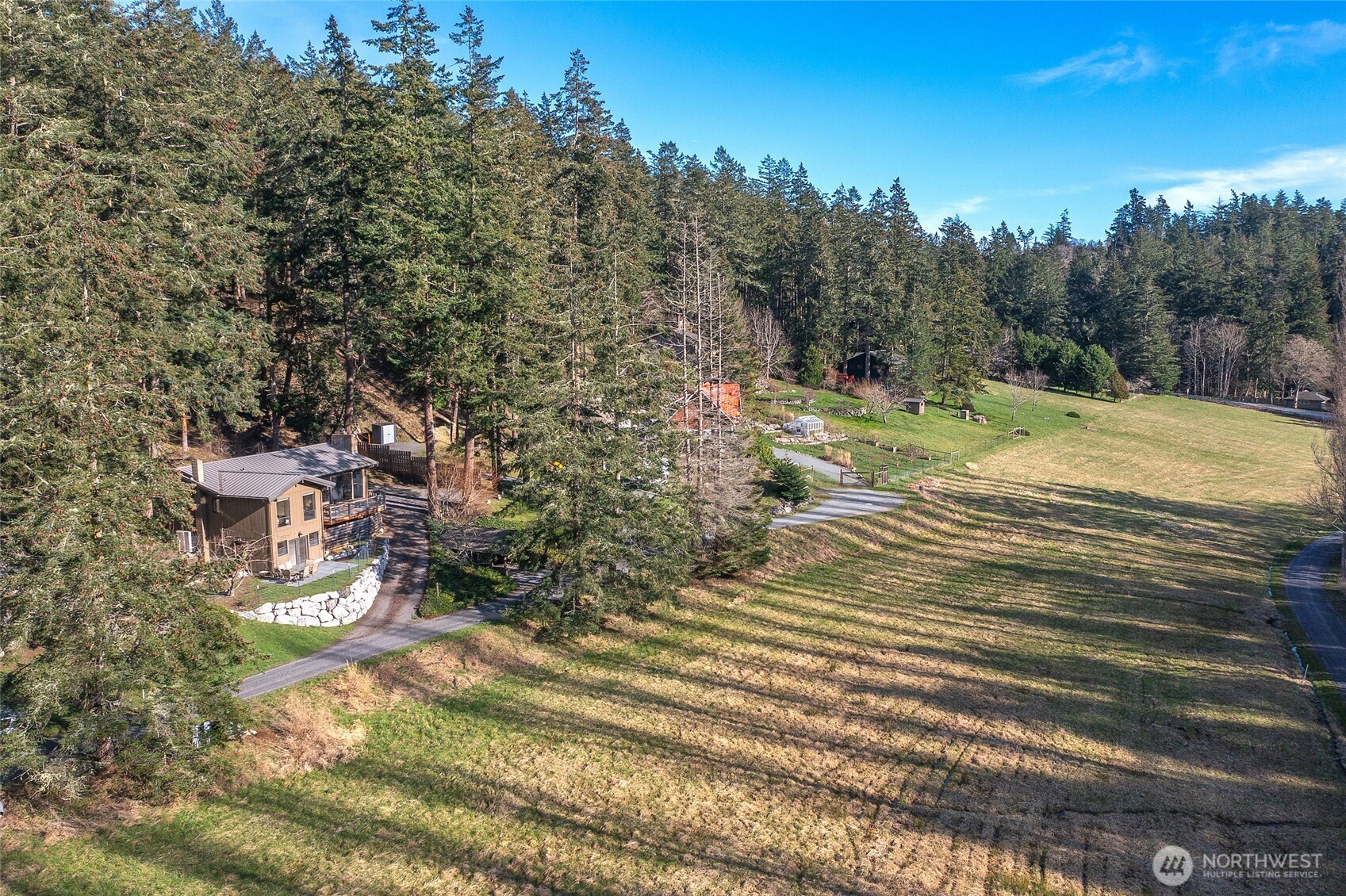 297 Bay Head Road Property Photo