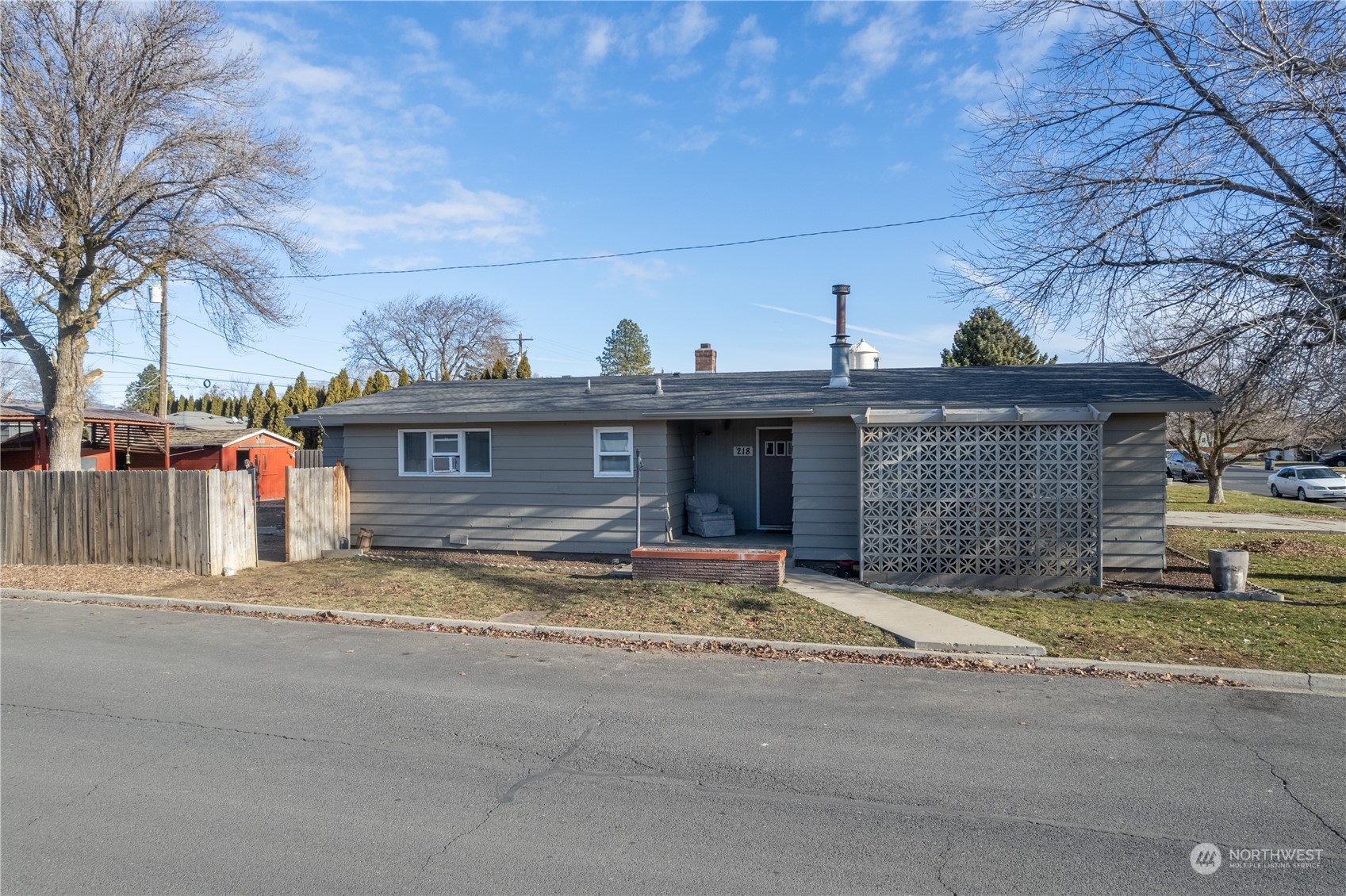 218 Sw 3rd Avenue Property Photo
