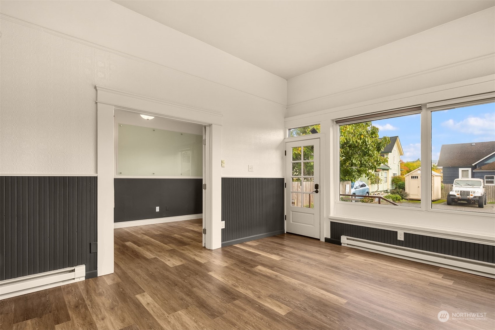 1012 Dupont Street Property Photo 6