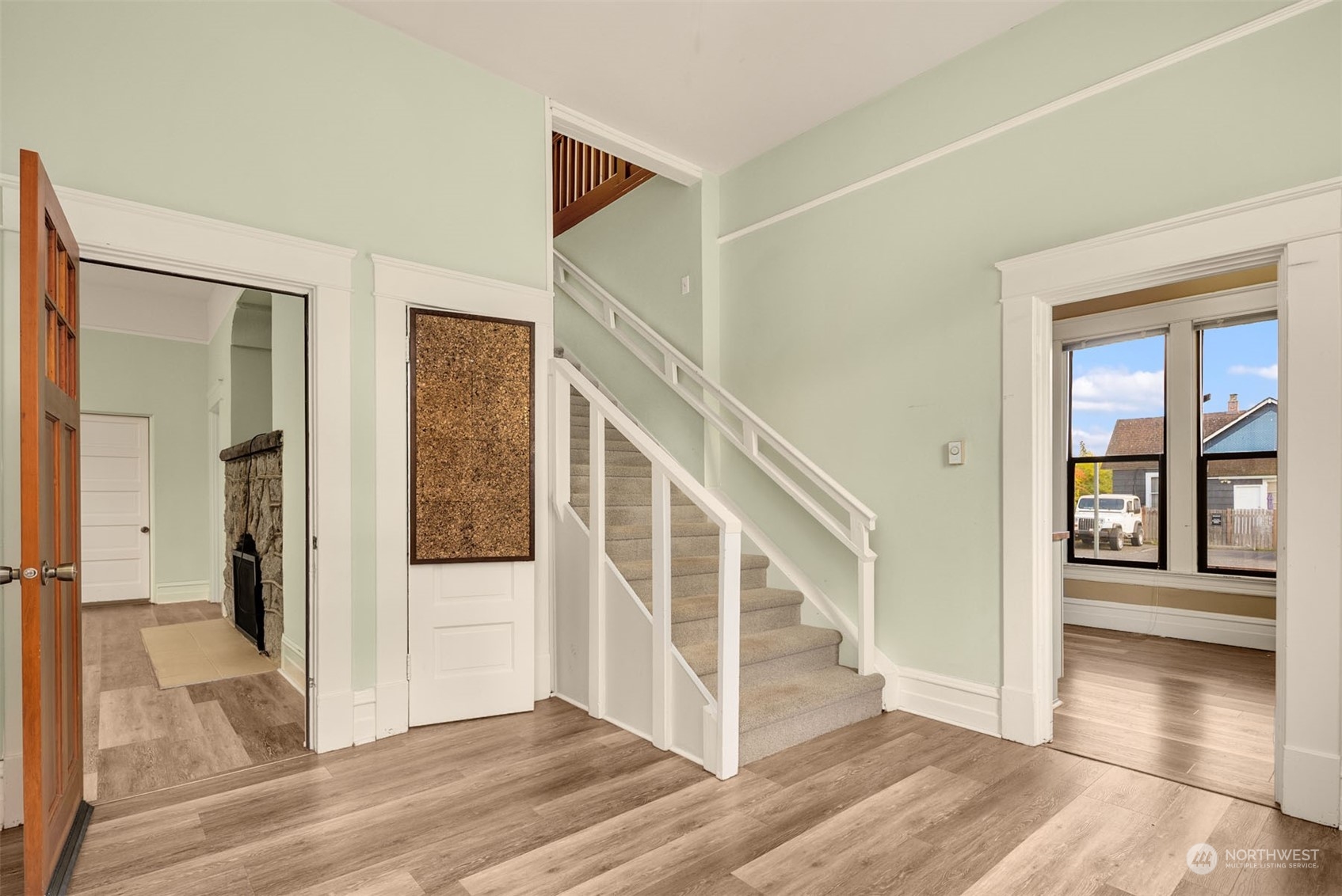 1012 Dupont Street Property Photo 12