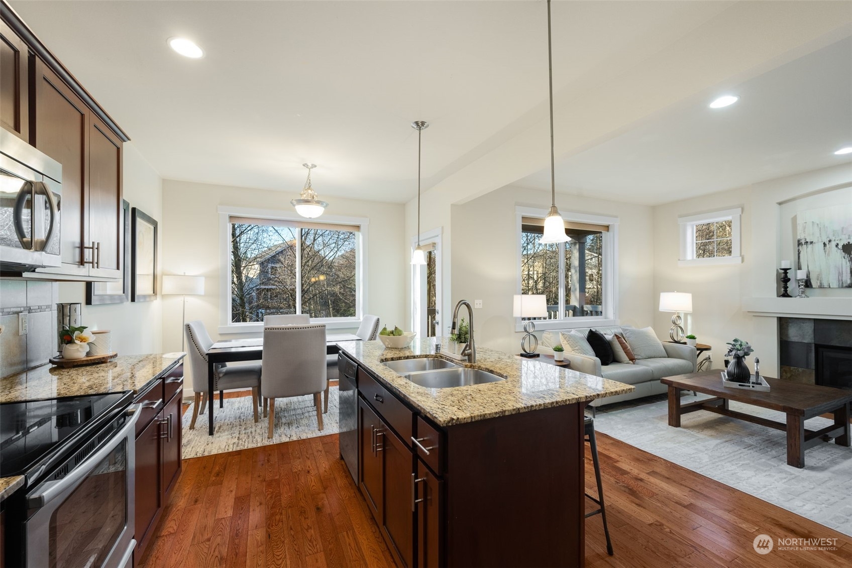 14520 17th Avenue Property Photo 7