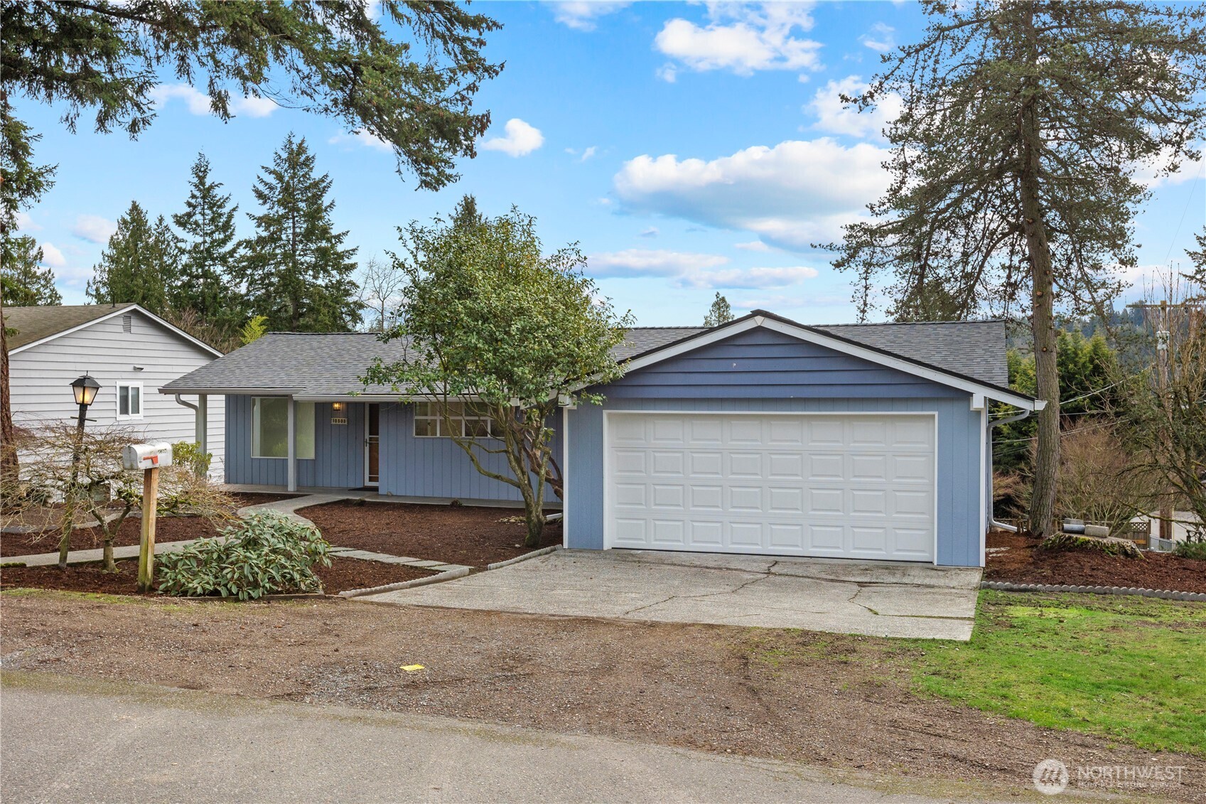 10503 Ne 187th Street Property Photo