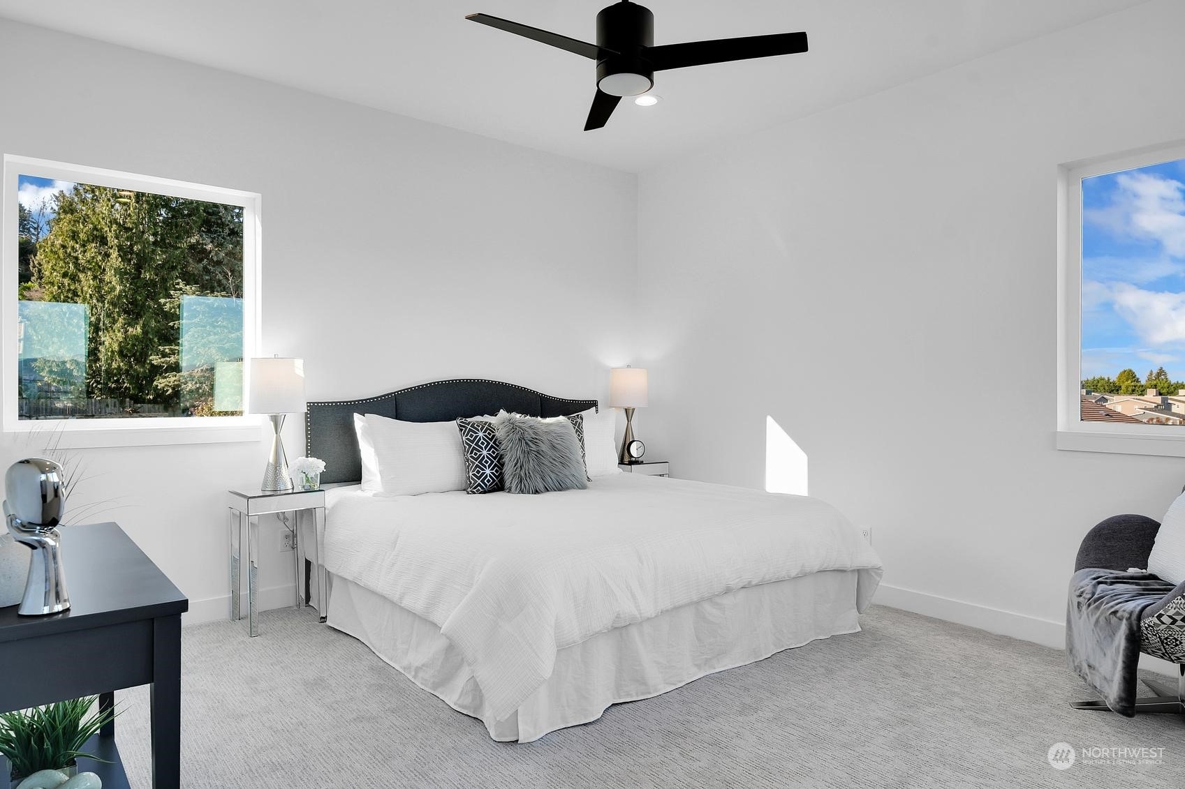8246 S 121 Property Photo 24