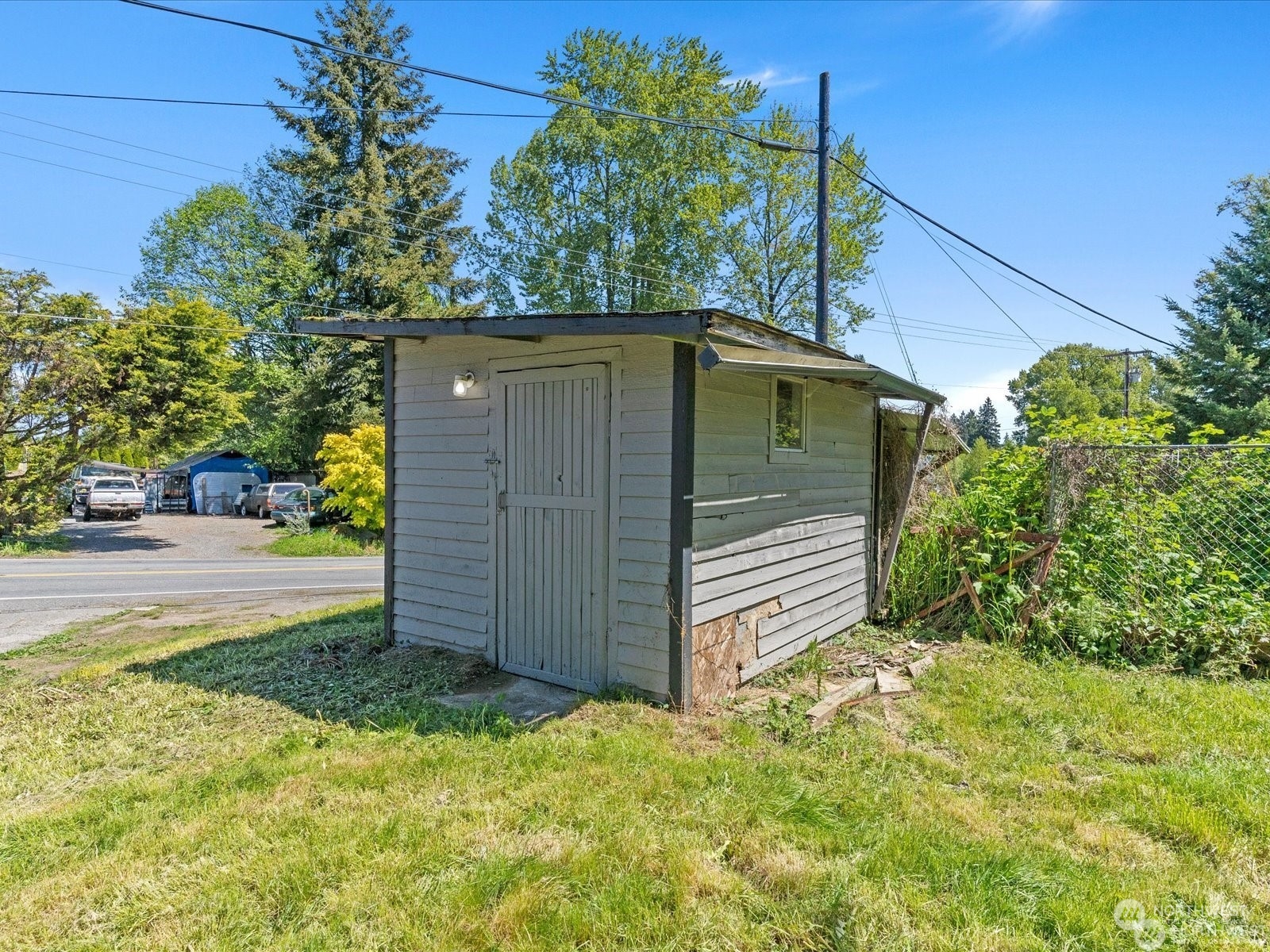 16425 Broadway Avenue Property Photo 4