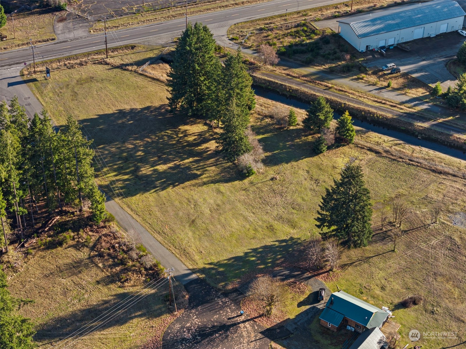 115 Huntington Road Property Photo