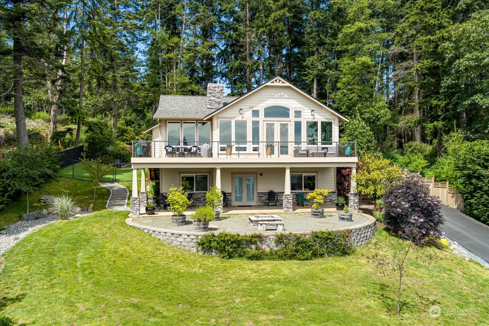 1537 Polnell Road Property Photo