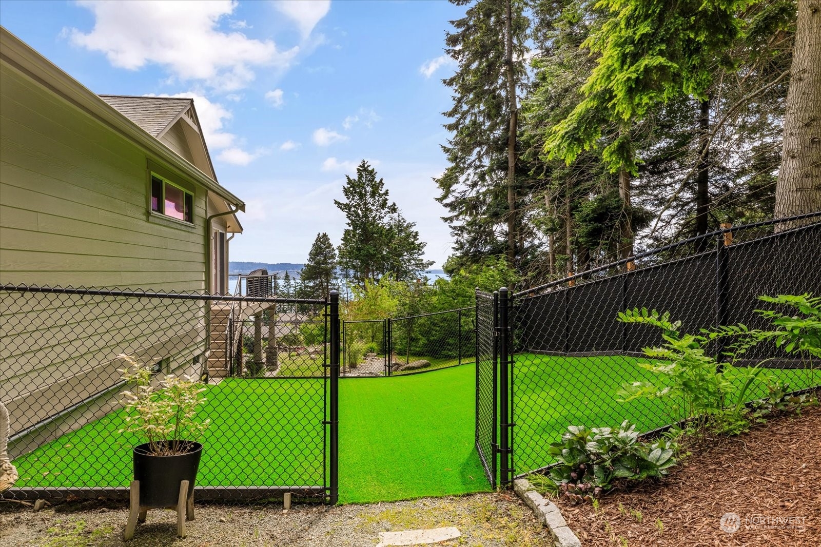 1537 Polnell Road Property Photo 37
