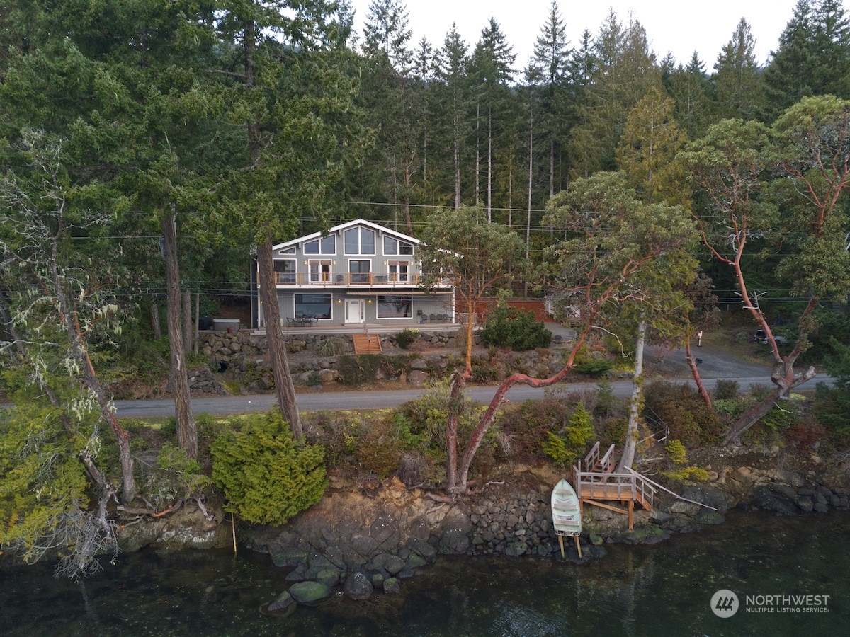 400 Seal Rock Road Property Photo