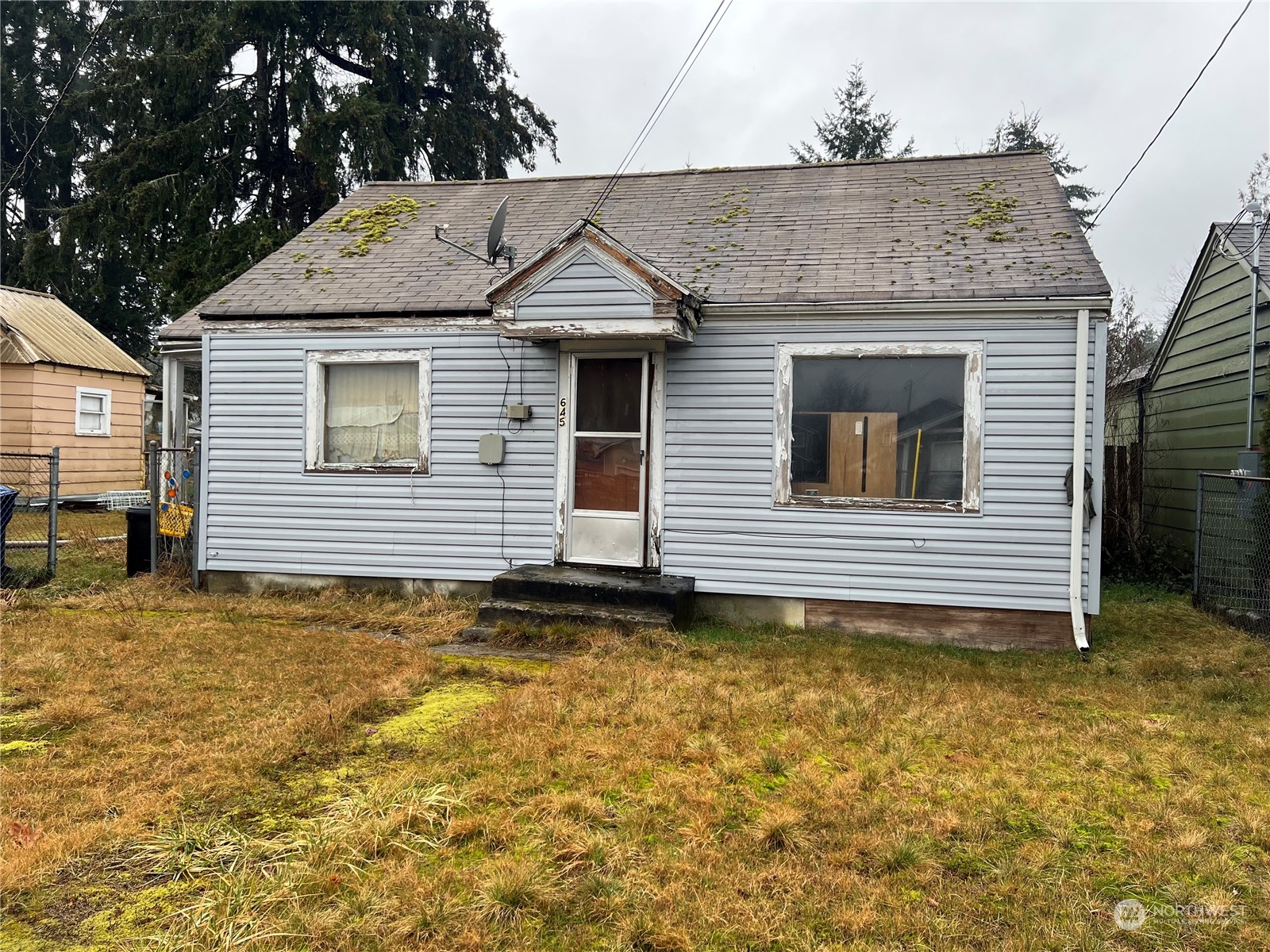 645 Sauk Avenue Property Photo