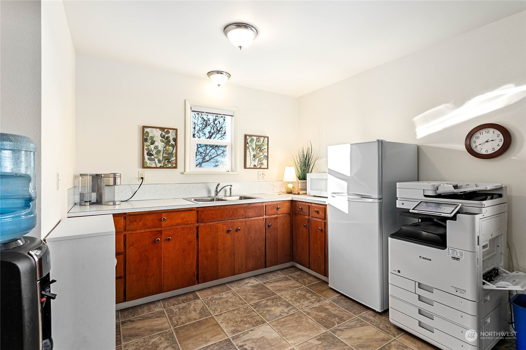 709 Grover Street Property Photo 19