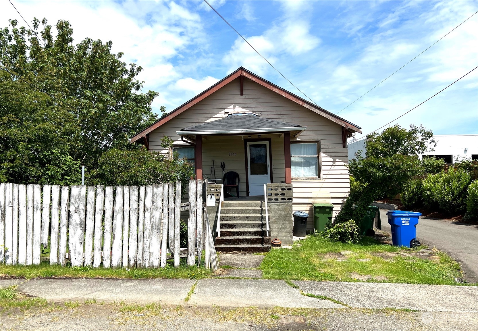 3556 S Morgan Street Property Photo