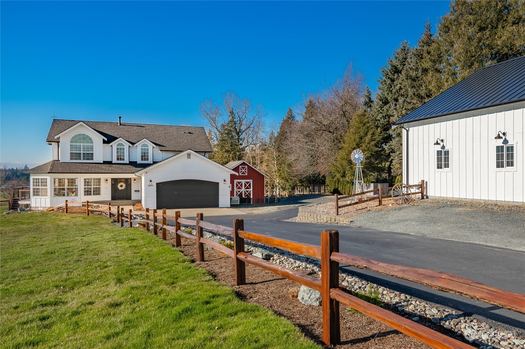 5997 Barr Road Property Photo