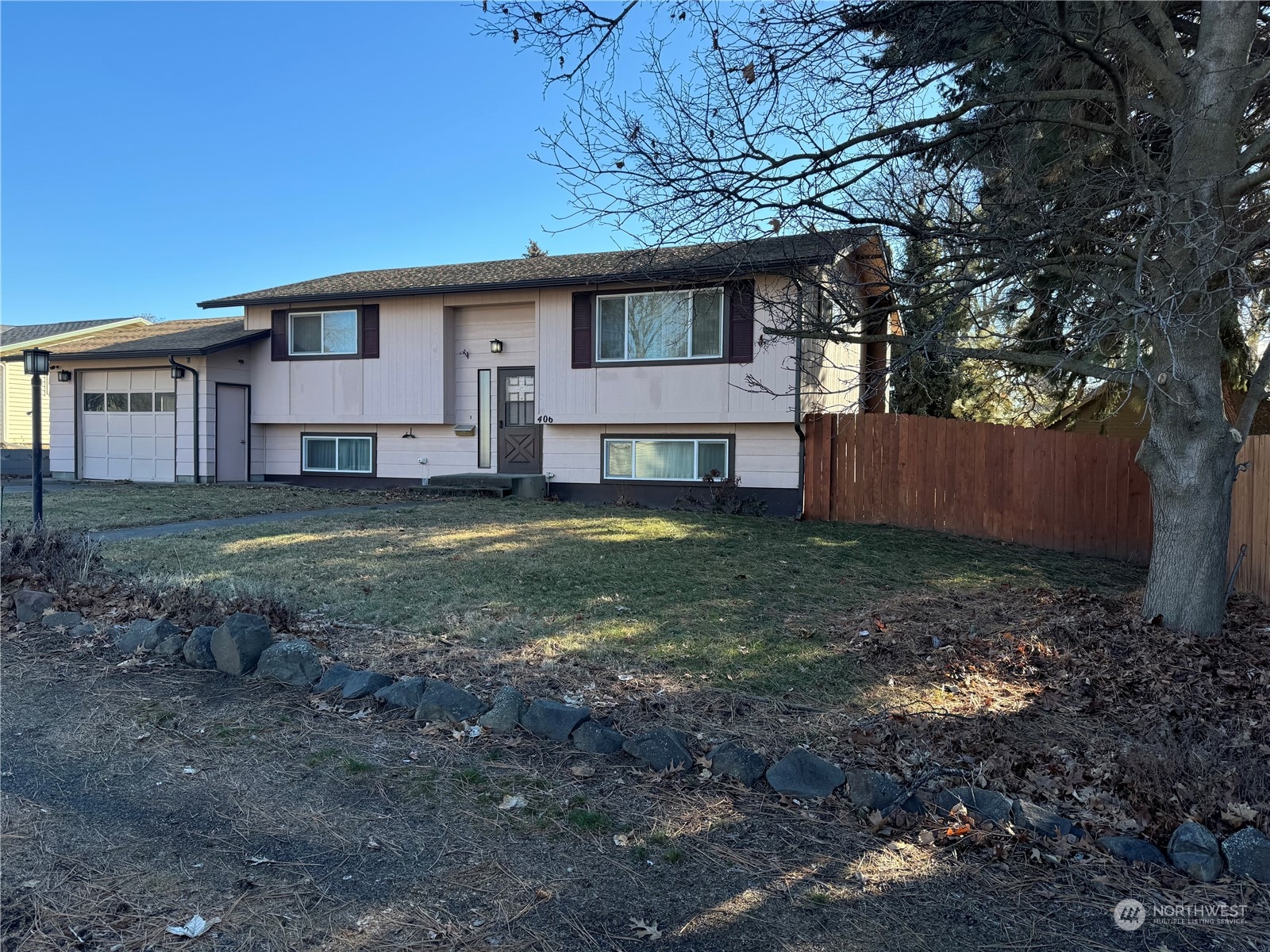 406 E Creamery Property Photo