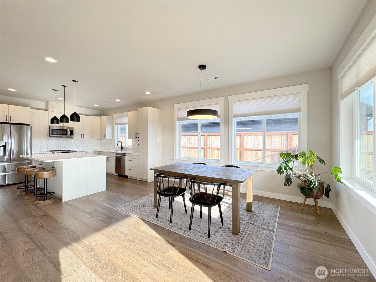 320 Broadmoor Street Property Photo 10