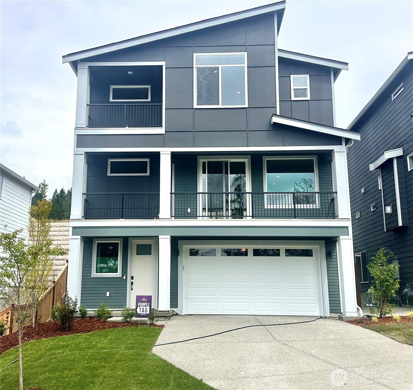 17566 Ne Midnight Sun Loop 17 Property Photo 1