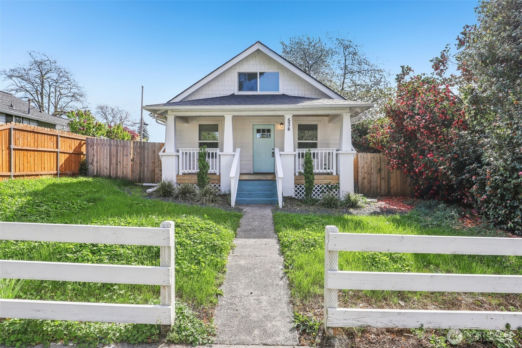 534 18th Street Property Photo 1