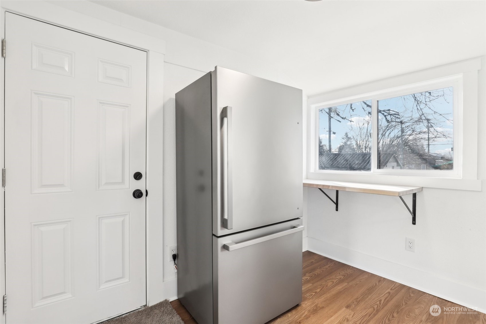 534 18th Street Property Photo 14