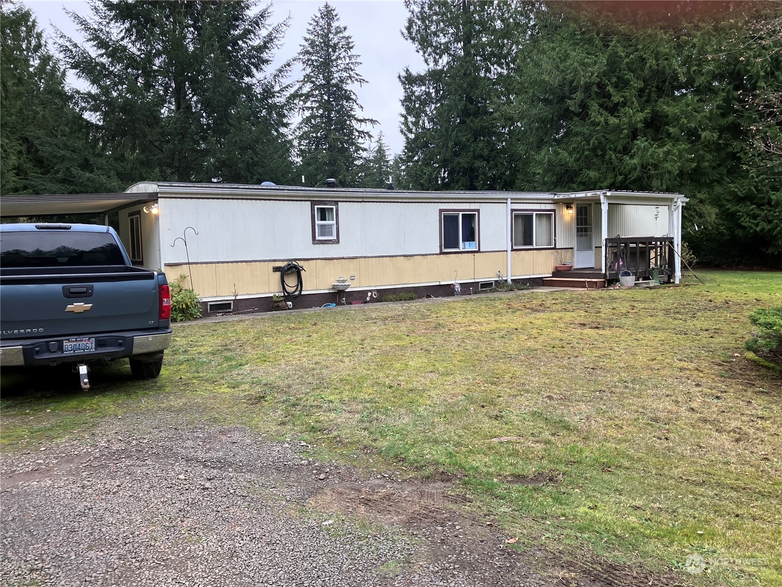 1566 Sw Old Clifton Road Property Photo 6