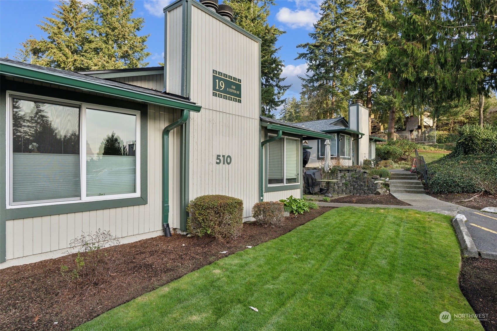 510 S 325th Street 19k Property Photo