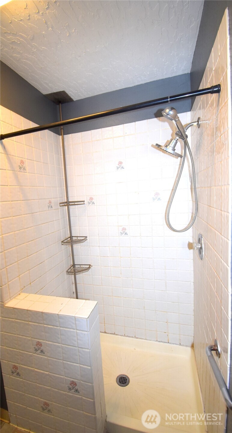 4734 Merlin St Property Photo 20